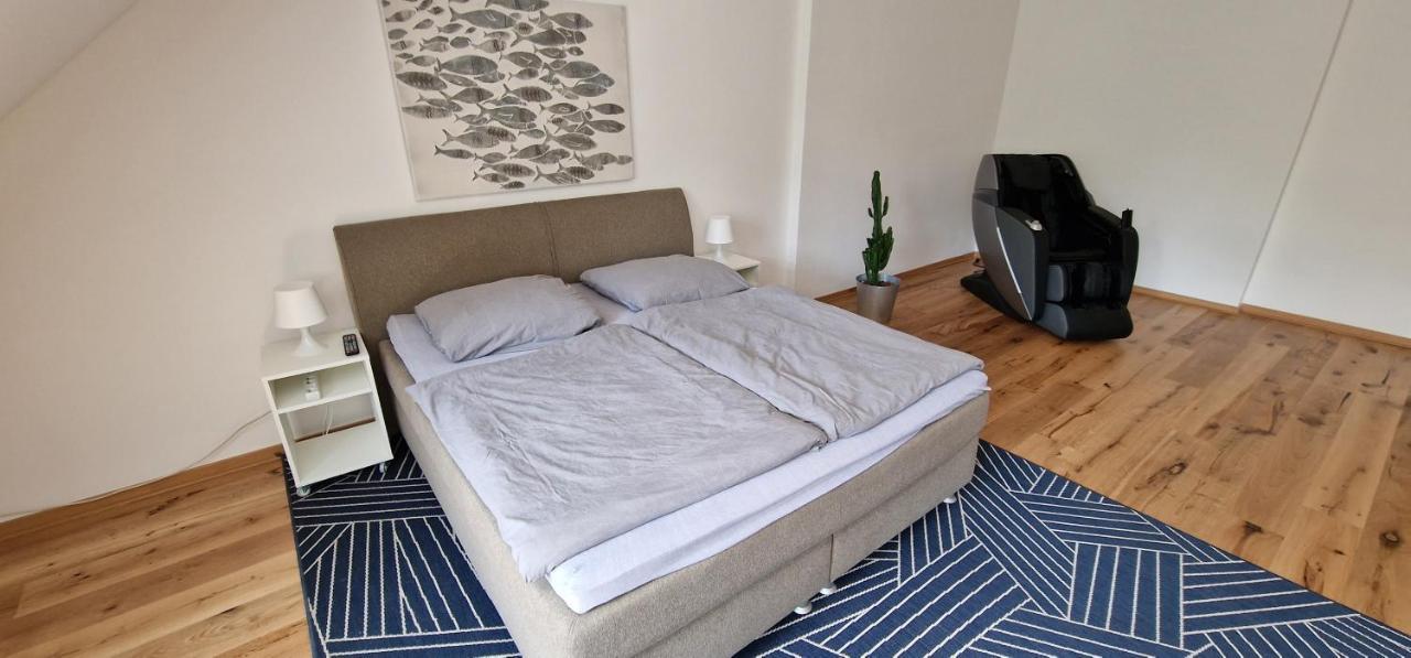 Mit Parkblick & Massagestuhl Apartment